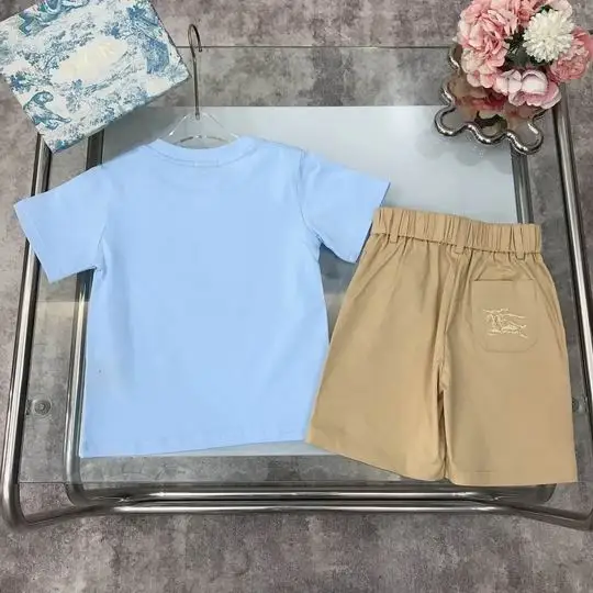 Burberry sz100-150 08